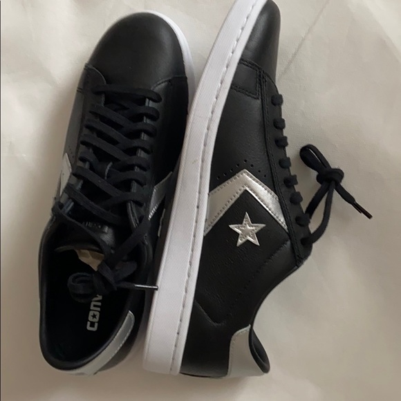 converse one star running shoes
